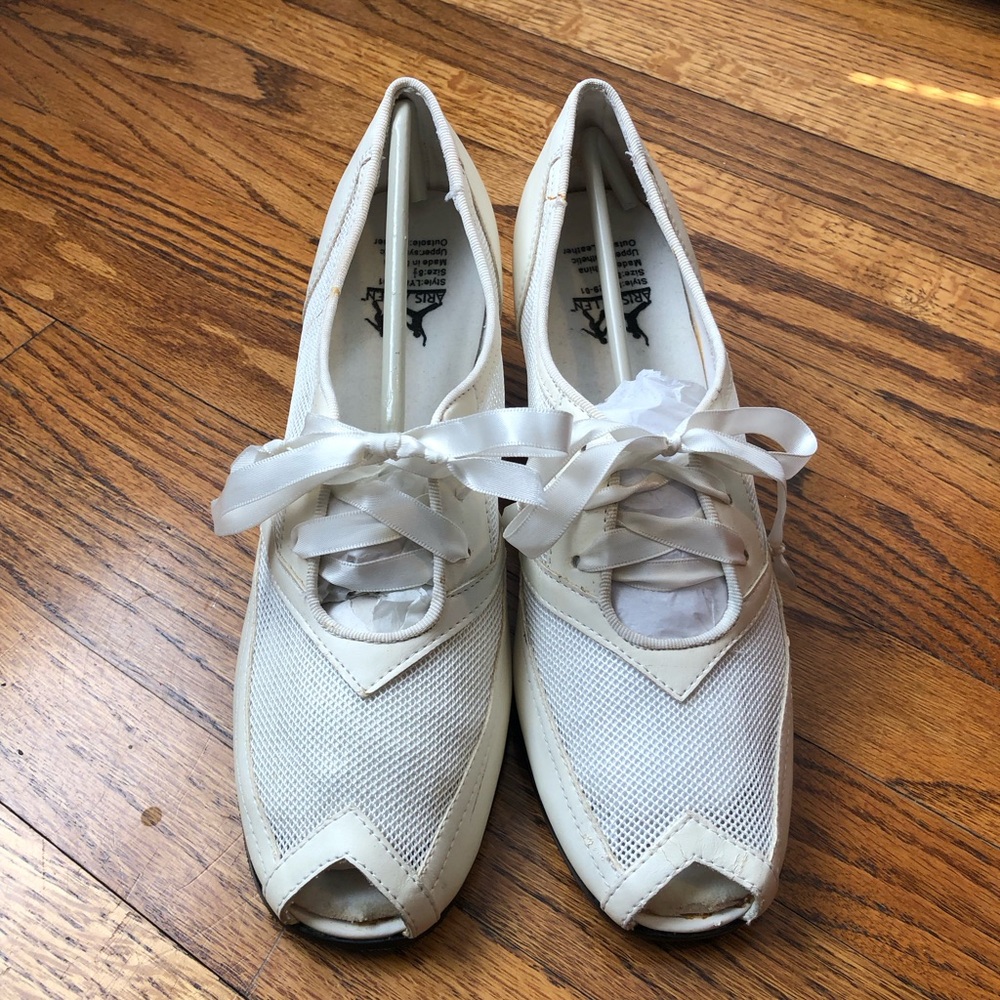 Aris Allen swing dance heels, size 8.5, excellent condition, minimal wear